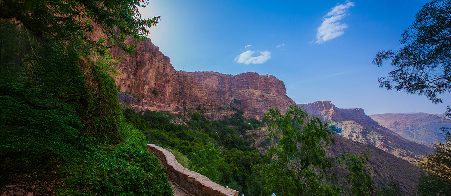 Mountain escarpment in the Saudi countryside